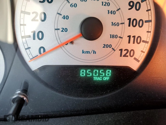 2007 Chrysler Town & Country Touring z VIN 2A8GP54LX7R144871, wystawiony jako Copart lot #54893255 z przebiegiem 85 058 mil mil oraz Szkoda całkowita • Salvage title. Historia ofert i sprzedaży dostępna na DreamBid. Obrazek 9.