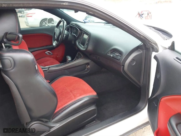 2015 Dodge Challenger R/T Plus with VIN 2C3CDZBT9FH878368, listed as a IAAI auction lot 41440807 with 85,497 mi miles. Bid and sale history available at carsss.com. Image 5.