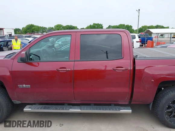 2014 Chevrolet Silverado 1500 LT with VIN 3GCPCREC9EG562284, listed as a IAAI auction lot 41892845 with 108,330 mi miles. Bid and sale history available at carsss.com. Image 14.