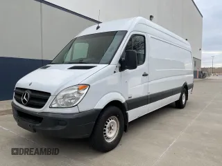 2011 Mercedes-Benz Sprinter Cargo Cargo with VIN WD3PE8CB5B5604980, listed as a Copart auction lot 87464074 with 412,111 mi miles and Clean Title. Bid and sale history available at DreamBid. Image 2.