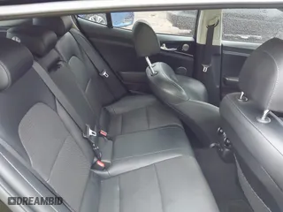 2019 Kia Stinger Premium with VIN KNAE25LAXK6059586, listed as a IAAI auction lot 40913071 with 48,511 mi miles. Bid and sale history available at carsss.com. Image 8.