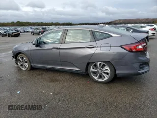2018 Honda Clarity Plug-In Hybrid with VIN JHMZC5F13JC010371, listed as a Copart auction lot 85222544 with 70,033 mi miles and Salvage Title. Bid and sale history available at carsss.com. Image 2.