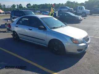 2009 Kia Spectra LX с VIN KNAFE221995648401, выставлен на аукционе IAAI как лот 42529613 с пробегом 211 627 миль миль и . История ставок и продаж доступна на DreamBid. Изображение 1.