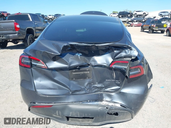 2023 Tesla Model Y Long Range with VIN 7SAYGDEE1PA203937, listed as a IAAI auction lot 41814421 with 9,138 mi miles. Bid and sale history available at carsss.com. Image 15.