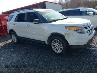2013 Ford Explorer XLT with VIN 1FM5K8D80DGB32876, listed as a IAAI auction lot 41901401 with 217,594 mi miles and . Bid and sale history available at carsss.com. Image 1.