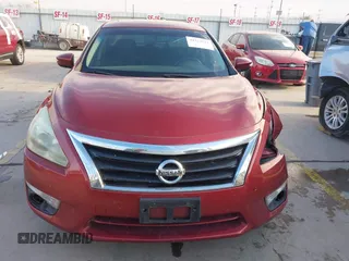 2014 Nissan Altima SL with VIN 1N4AL3AP0EC325543, listed as a IAAI auction lot 41272212 with 176,199 mi miles and . Bid and sale history available at DreamBid. Image 13.