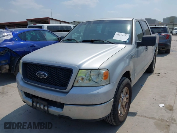 2005 Ford F-150 XLT with VIN 1FTRW12W15FA37754, listed as a IAAI auction lot 42276475 with 218,332 mi miles and . Bid and sale history available at DreamBid. Image 2.