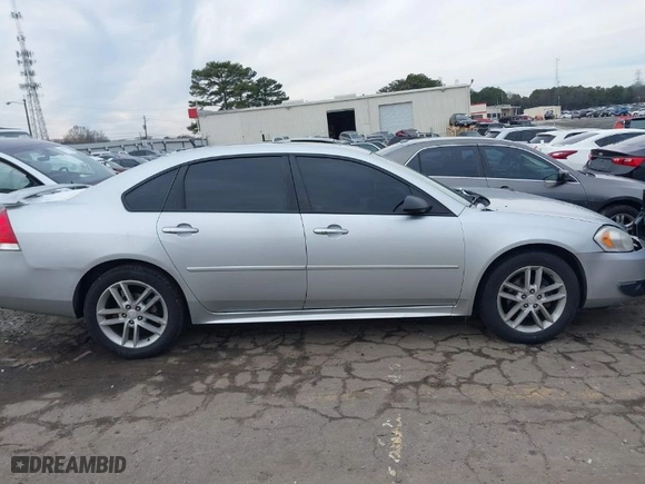 2014 Chevrolet Impala Limited LTZ with VIN 2G1WC5E31E1103210, listed as a IAAI auction lot 41396155 with NaN miles. Bid and sale history available at carsss.com. Image 13.