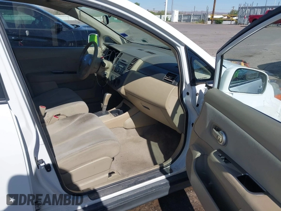 2007 Nissan Versa 1.8 S with VIN 3N1BC13E47L371692, listed as a IAAI auction lot 42050022 with 91,616 mi miles. Bid and sale history available at carsss.com. Image 5.