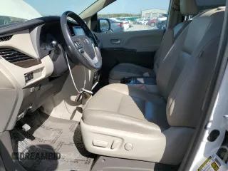 2019 Toyota Sienna XLE Auto Access Seat with VIN 5TDYZ3DC6KS983720, listed as a Copart auction lot 48555785 with 125,364 mi miles and Salvage Title. Bid and sale history available at carsss.com. Image 7.