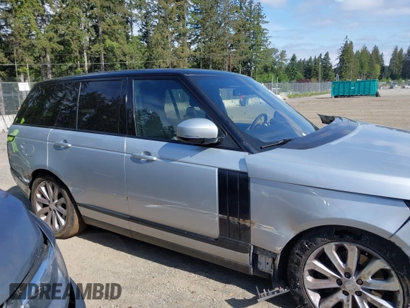2016 Land Rover Range Rover HSE z VIN SALGS2KFXGA246850, wystawiony jako IAAI lot #42326064 z przebiegiem 88 707 mil mil oraz . Historia ofert i sprzedaży dostępna na DreamBid. Obrazek 13.