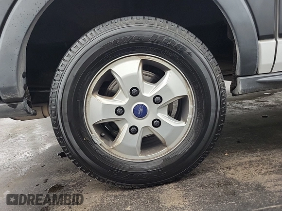 2018 Ford Transit with VIN 1FTYR1YG2JKB43974, listed as a IAAI auction lot 41852638 with 104,713 mi miles and . Bid and sale history available at DreamBid. Image 34.