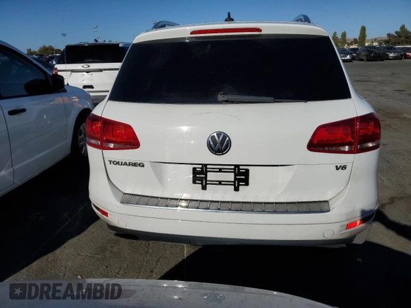 2012 Volkswagen Touareg Exec with VIN WVGEF9BP1CD010015, listed as a Copart auction lot 72646154 with 163,502 mi miles and Salvage Title. Bid and sale history available at DreamBid. Image 6.