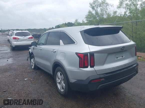 2021 Kia Sorento LX with VIN 5XYRG4LC7MG021606, listed as a IAAI auction lot 39290637 with 67,949 mi miles and . Bid and sale history available at DreamBid. Image 3.