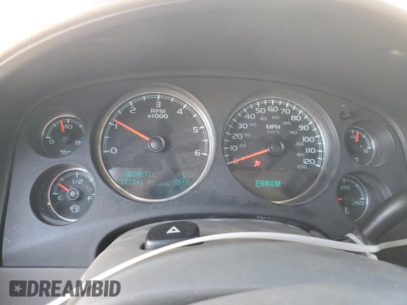 2009 GMC Yukon SLT w/4SB with VIN 1GKFK33099R159145, listed as a Copart auction lot 48543825 with 177,541 mi miles and Salvage Title. Bid and sale history available at carsss.com. Image 9.