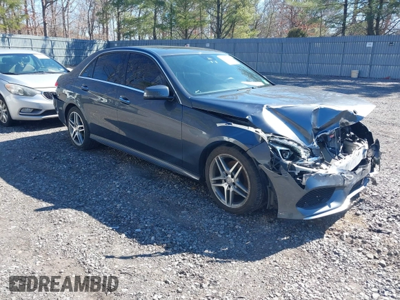 2016 Mercedes-Benz E with VIN WDDHF8JB7GB232874, listed as a IAAI auction lot 41735578 with 53,521 mi miles. Bid and sale history available at carsss.com. Image 1.