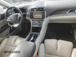 2017 Lincoln Continental Reserve with VIN 1LN6L9RP9H5609135, listed as a Copart auction lot 84870254 with 43,020 mi miles and Clean Title. Bid and sale history available at carsss.com. Image 8.
