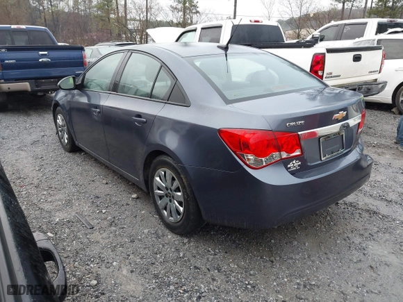 2014 Chevrolet Cruze LS with VIN 1G1PA5SH0E7103809, listed as a IAAI auction lot 41811167 with 181,849 mi miles. Bid and sale history available at carsss.com. Image 3.
