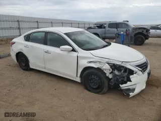 2015 Nissan Altima 2.5 S with VIN 1N4AL3AP8FN311282, listed as a Copart auction lot 52934415 with 180,096 mi miles and Clean Title. Bid and sale history available at carsss.com. Image 4.