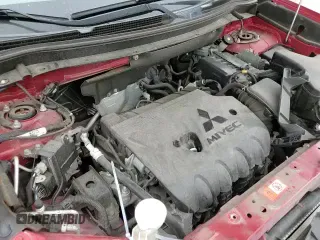 2018 Mitsubishi Outlander ES z VIN JA4AD2A34JZ035564, wystawiony jako Copart lot #69976055 z przebiegiem 114 354 mil mil oraz Szkoda całkowita • Salvage title. Historia ofert i sprzedaży dostępna na DreamBid. Obrazek 14.