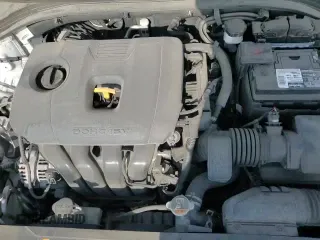 2020 Hyundai Elantra Value Edition with VIN 5NPD84LFXLH592368, listed as a Copart auction lot 70430165 with 44,003 mi miles and Clean title. Bid and sale history available at DreamBid. Image 13.