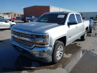 2018 Chevrolet Silverado 1500 LT with VIN 3GCPCRECXJG159263, listed as a IAAI auction lot 41856210 with 184,020 mi miles. Bid and sale history available at carsss.com. Image 18.