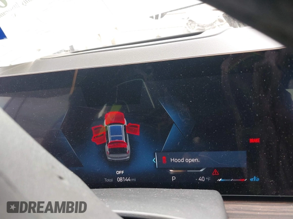 2025 BMW X7 xDrive40i z VIN 5UX23EM01S9W23566, wystawiony jako IAAI lot #41490415 z przebiegiem 8 144 mil mil oraz . Historia ofert i sprzedaży dostępna na DreamBid. Obrazek 7.