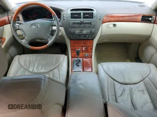 2003 Lexus LS 430 z VIN JTHBN30F130118450, wystawiony jako Copart lot #59580055 z przebiegiem 197 022 mil mil oraz Czysty tytuł • Clean title. Historia ofert i sprzedaży dostępna na DreamBid. Obrazek 8.