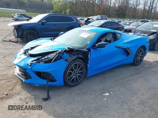 2023 Chevrolet Corvette 2LT z VIN 1G1YB2D41P5135323, wystawiony jako IAAI lot #41914578 z przebiegiem 4 957 mil mil oraz . Historia ofert i sprzedaży dostępna na DreamBid. Obrazek 17.