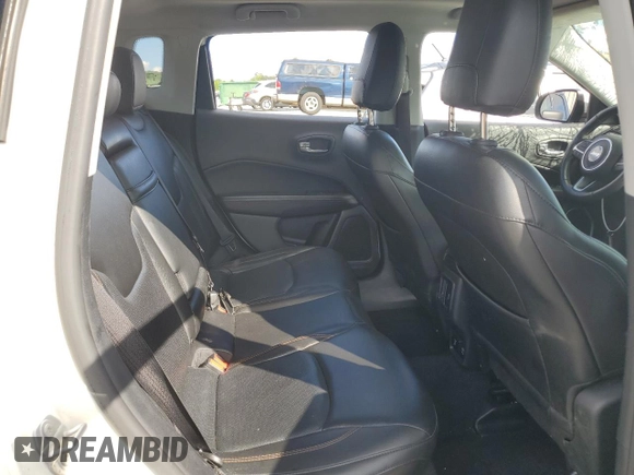 2018 Jeep Compass Limited с VIN 3C4NJDCBXJT264225, выставлен на аукционе Copart как лот 55861215 с пробегом 96 298 миль миль и Списание • Salvage title. История ставок и продаж доступна на DreamBid. Изображение 11.