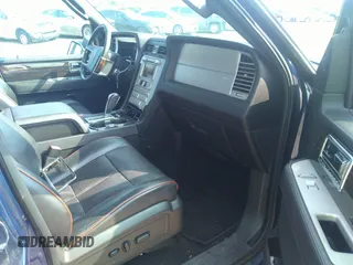 2009 Lincoln Navigator with VIN 5LMFU28519EJ00014, listed as a IAAI auction lot 34175725 with 123,855 mi miles and . Bid and sale history available at DreamBid. Image 5.