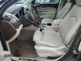 2012 Cadillac SRX Performance Collection z VIN 3GYFNBE35CS536105, wystawiony jako Copart lot #57588275 z przebiegiem 96 359 mil mil oraz Szkoda całkowita • Salvage title. Historia ofert i sprzedaży dostępna na DreamBid. Obrazek 7.