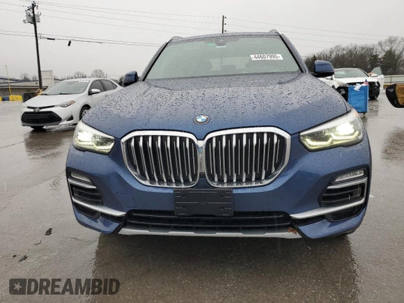 2019 BMW X5 xDrive40i z VIN 5UXCR6C56KLL14216, wystawiony jako Copart lot #44607995 z przebiegiem 110 281 mil mil oraz Szkoda całkowita • Salvage title. Historia ofert i sprzedaży dostępna na DreamBid. Obrazek 5.