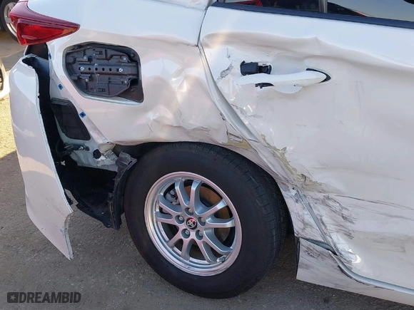 2020 Toyota Prius Prime LE with VIN JTDKARFP5L3145861, listed as a IAAI auction lot 41808638 with 83,362 mi miles. Bid and sale history available at carsss.com. Image 6.