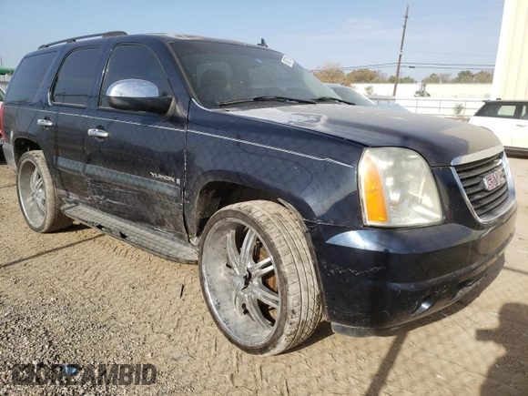 2007 GMC Yukon SLE with VIN 1GKFC13J77J151874, listed as a Copart auction lot 80807163 with 295,829 mi miles and Salvage Title. Bid and sale history available at carsss.com. Image 4.