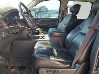2007 GMC Yukon XL SLT with VIN 1GKFC16057R391722, listed as a Copart auction lot 53996305 with 259,882 mi miles and Clean Title. Bid and sale history available at carsss.com. Image 7.
