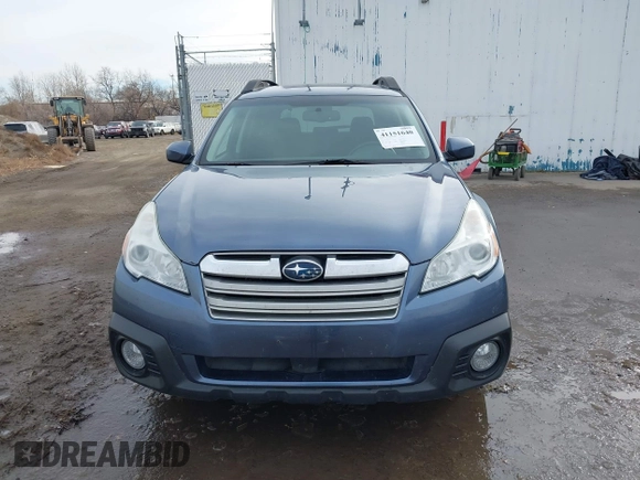 2014 Subaru Outback 2.5i Premium with VIN 4S4BRCCC0E3258106, listed as a IAAI auction lot 41151640 with 87,089 mi miles. Bid and sale history available at carsss.com. Image 12.