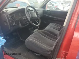 2002 Dodge Dakota Sport with VIN 1B7HG38N92S639985, listed as a Copart auction lot 86164664 with 218,040 mi miles and Salvage Title. Bid and sale history available at carsss.com. Image 7.