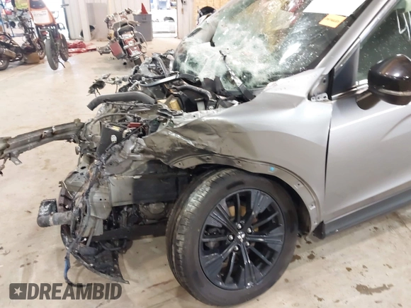 2019 Mitsubishi Eclipse Cross LE z VIN JA4AT4AA1KZ020051, wystawiony jako IAAI lot #41806344 z przebiegiem 90 779 mil mil oraz . Historia ofert i sprzedaży dostępna na DreamBid. Obrazek 18.