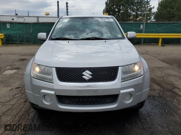 2008 Suzuki Grand Vitara w/Spare & Cargo Covers with VIN JS3TD941784100899, listed as a Copart auction lot 62581725 with 104,502 mi miles and Salvage title. Bid and sale history available at DreamBid. Image 5.