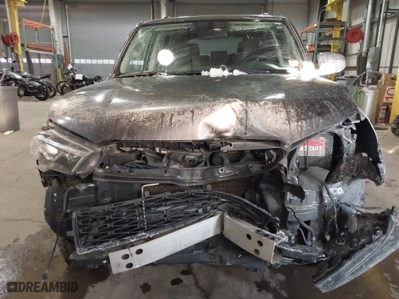 2019 Toyota 4Runner SR5 with VIN JTEZU5JRXK5192308, listed as a IAAI auction lot 41327678 with 127,320 mi miles. Bid and sale history available at carsss.com. Image 6.