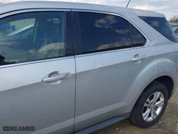 2011 Chevrolet Equinox LS with VIN 2CNALBEC6B6432401, listed as a IAAI auction lot 41795957 with 259,630 mi miles. Bid and sale history available at carsss.com. Image 6.