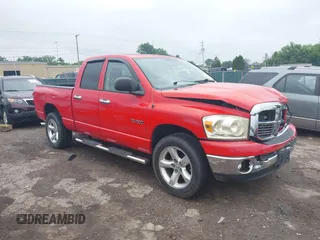 2008 Dodge 1500 ST z VIN 1D7HU18N78J223922, wystawiony jako IAAI lot #42518313 z przebiegiem 122 197 mil mil oraz . Historia ofert i sprzedaży dostępna na DreamBid. Obrazek 1.