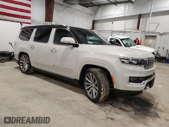 2022 Jeep Grand Wagoneer Series I with VIN 1C4SJVEJ2NS180968, listed as a Copart auction lot 61053895 with 14,741 mi miles and Salvage title. Bid and sale history available at DreamBid. Image 4.