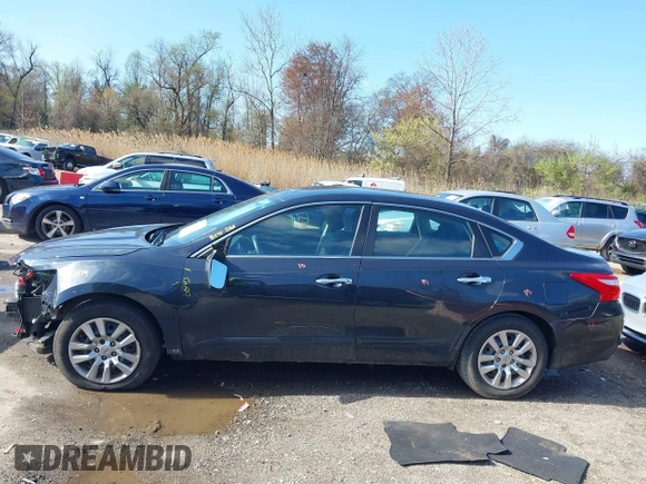 2016 Nissan Altima SR with VIN 1N4AL3AP3GC231742, listed as a IAAI auction lot 41892232 with 97,183 mi miles and . Bid and sale history available at carsss.com. Image 14.