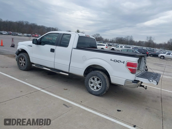 2014 Ford F-150 XL with VIN 1FTEX1EM3EKG43635, listed as a IAAI auction lot 41031761 with 203,224 mi miles and . Bid and sale history available at carsss.com. Image 3.