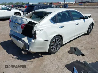 2016 Nissan Altima SR with VIN 1N4AL3AP1GC218973, listed as a IAAI auction lot 42080482 with 169,869 mi miles and . Bid and sale history available at carsss.com. Image 4.
