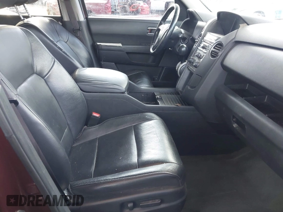 2014 Honda Pilot EX-L with VIN 5FNYF3H55EB006145, listed as a IAAI auction lot 41913165 with 177,973 mi miles. Bid and sale history available at carsss.com. Image 5.