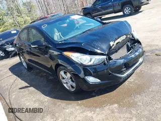 2013 Hyundai Elantra GLS z VIN 5NPDH4AE5DH319804, wystawiony jako IAAI lot #41763526 z przebiegiem 154 402 mil mil oraz . Historia ofert i sprzedaży dostępna na DreamBid. Obrazek 1.