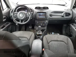 2018 Jeep Renegade Altitude with VIN ZACCJBBB6JPH79033, listed as a Copart auction lot 61898995 with 111,500 mi miles and Salvage title. Bid and sale history available at DreamBid. Image 8.